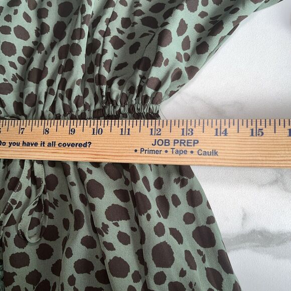 Main Strip Women's Green Black Leopard Long Sleeve Dress Ruffled Size Medium - Picture 5 of 15